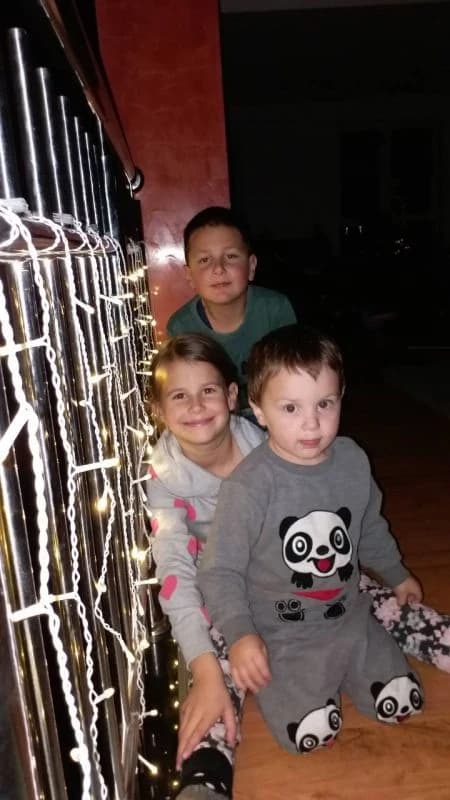 Maleni članovi obitelji Šarac