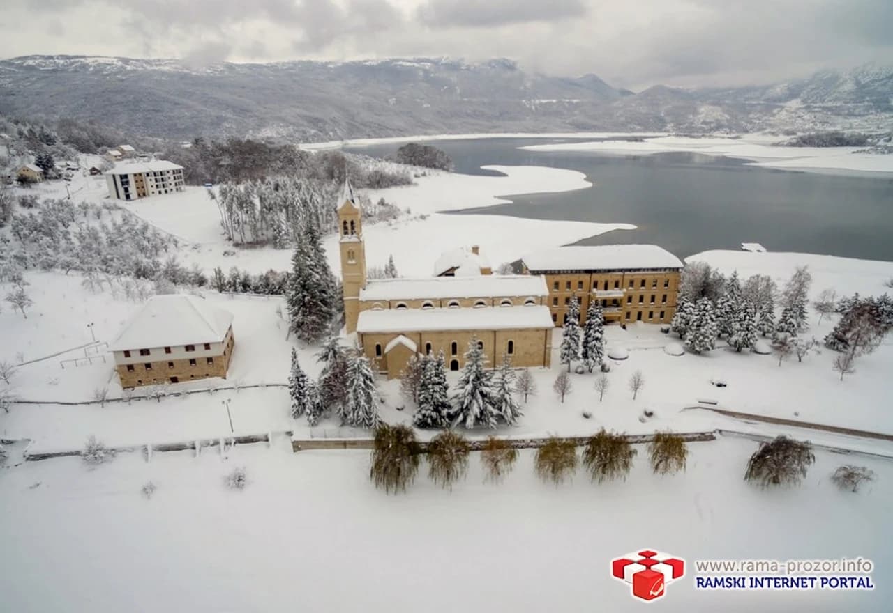 Zimska bajka na Ramskom jezeru