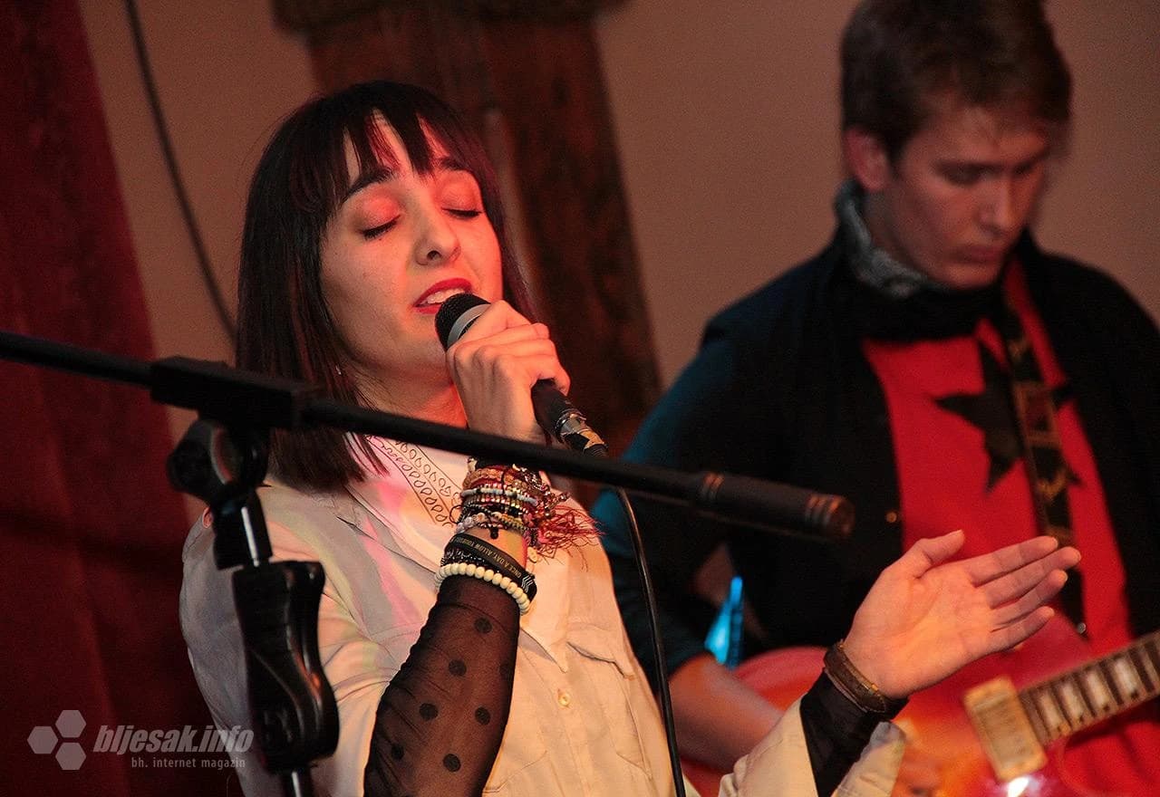 "Session bands" program