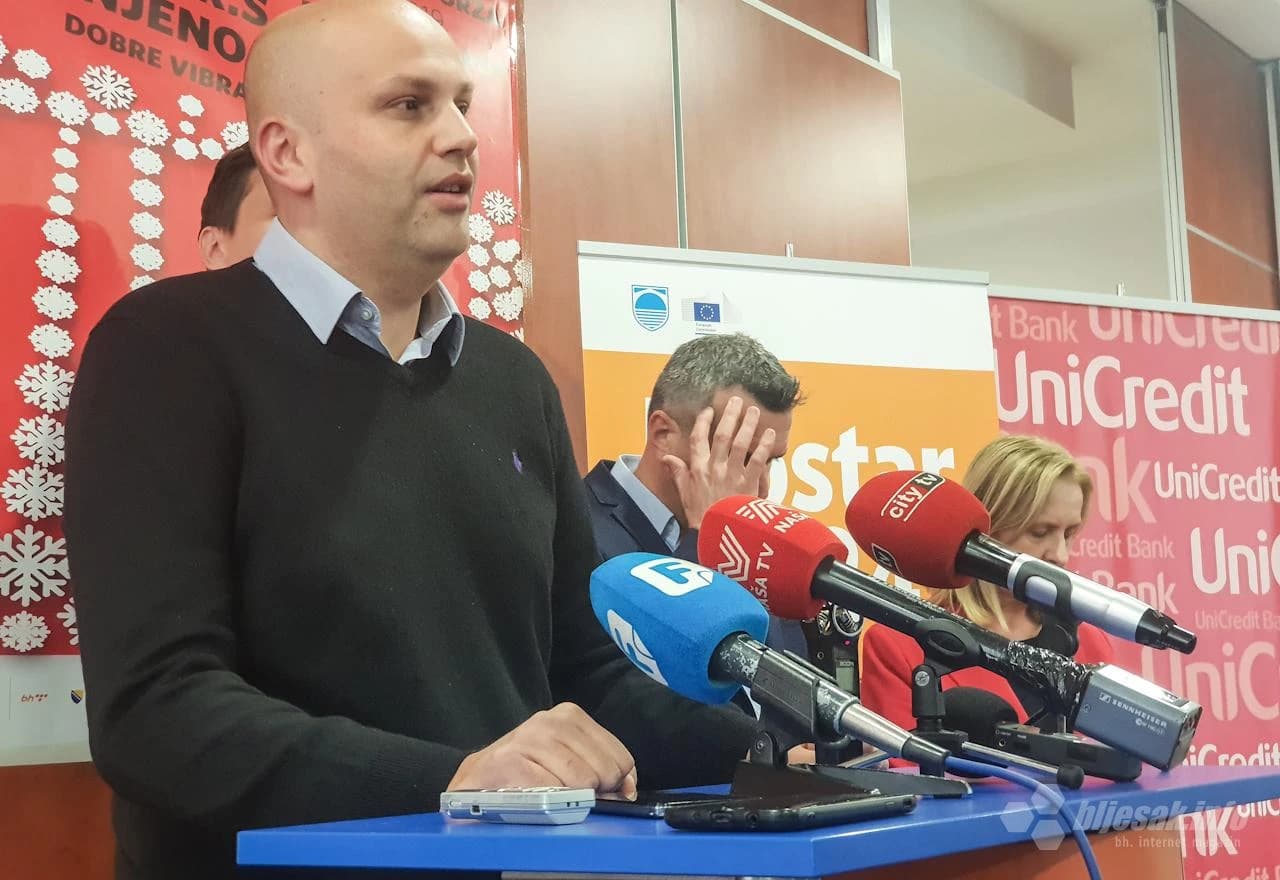 Tiskovna konferencija u mostarskoj vijećnici