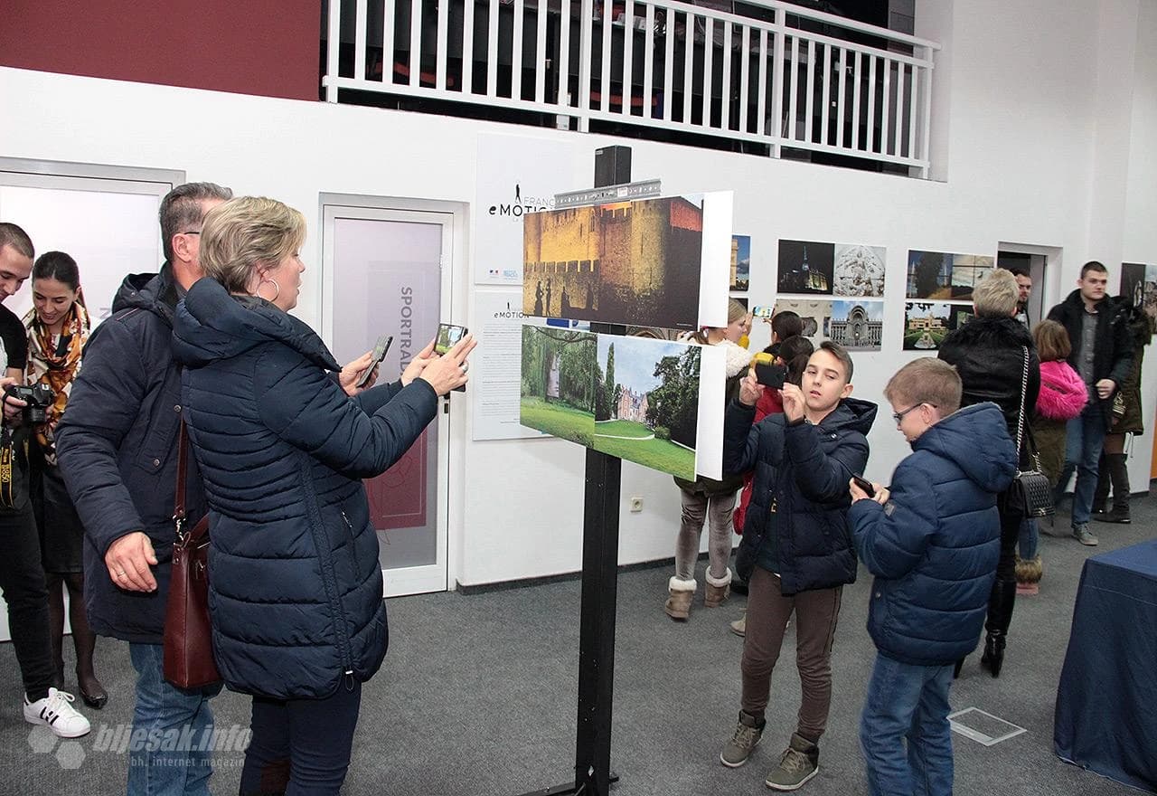 S otvaranja izložbe