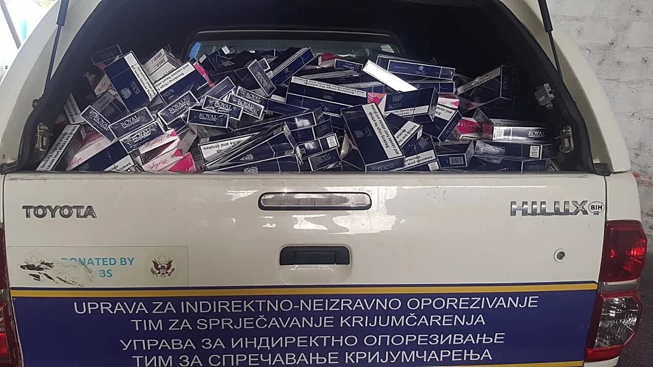 Cigarete nisu imale važeće markice