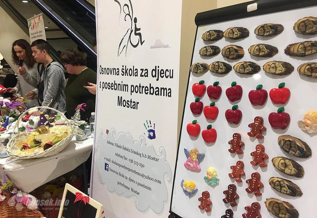 Izložene rukotvorine