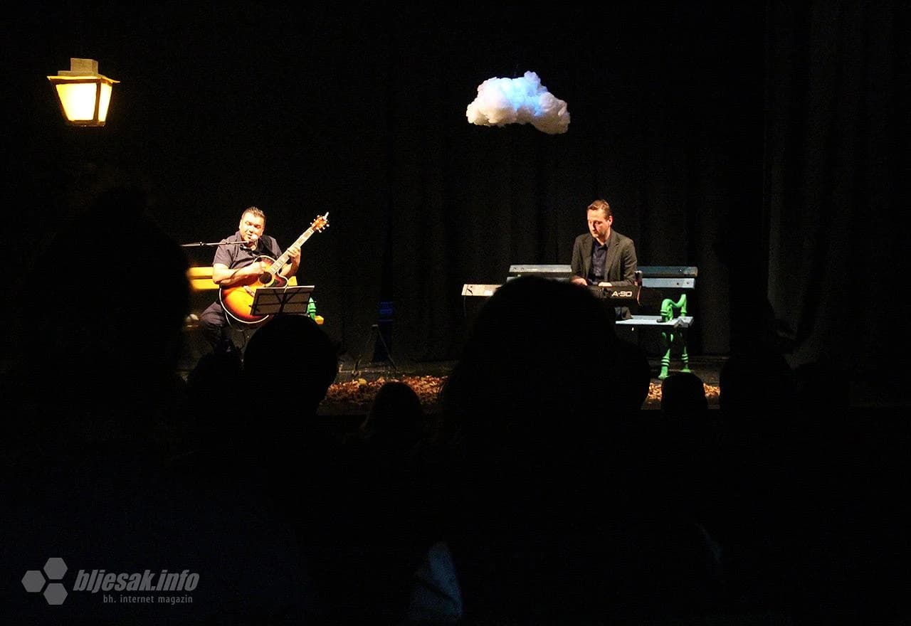 Promotivni akustični koncert Sanela Marića