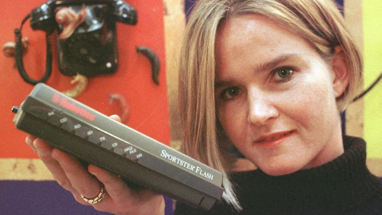 US Robotics je 1997. godine prezentirao legendarni modem kojeg pamte generacije: Sportster Flash Voice 33.6 (56k modem - 100 MB 'skidao' za četiri sata)