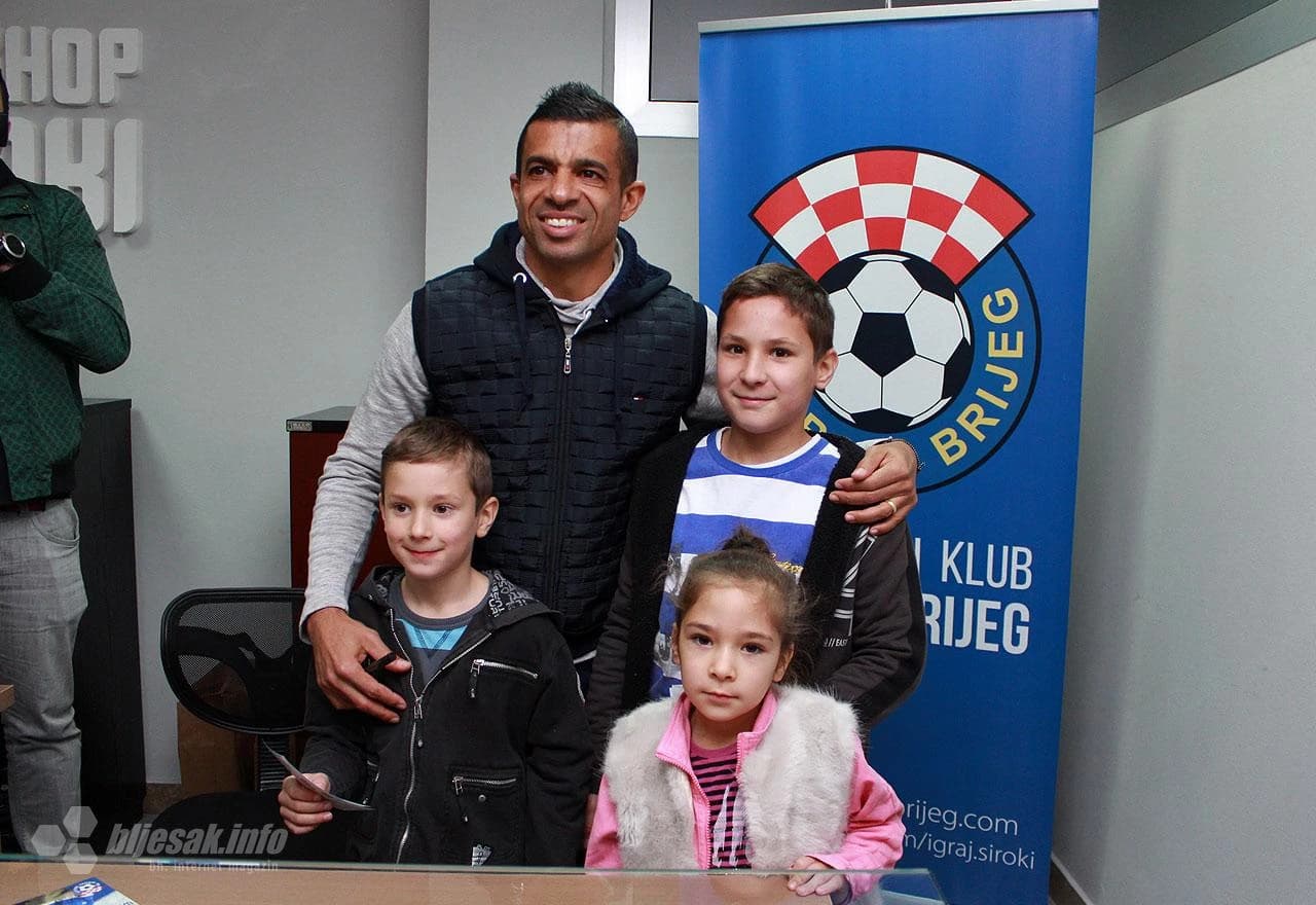 Navijači se družili s legendarnim Wagnerom