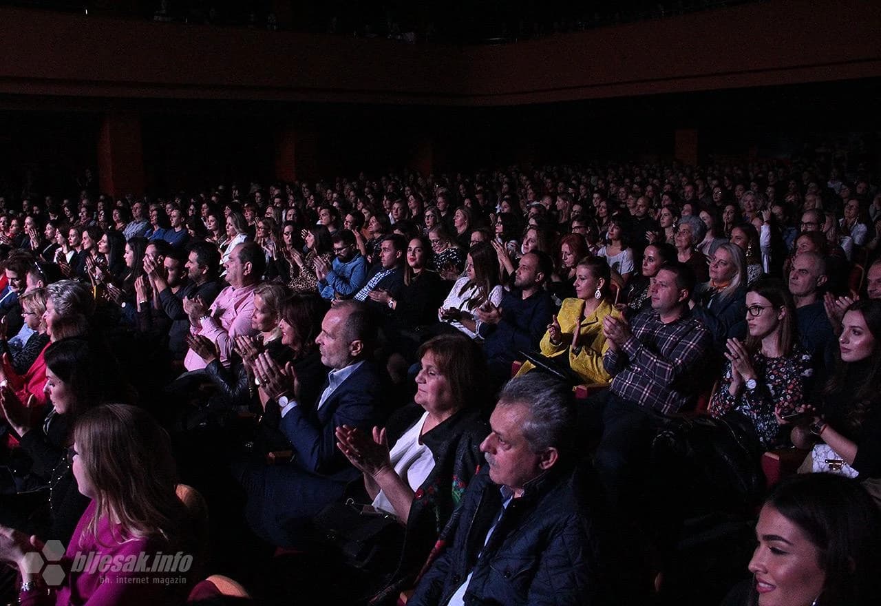 Koncert Doris Dragović u Mostaru