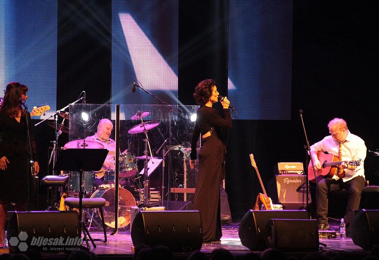 Koncert Doris Dragović u Mostaru
