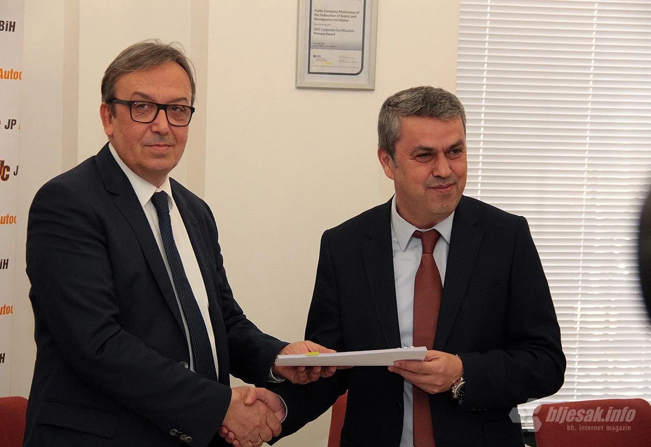 Potpisivanje ugovora