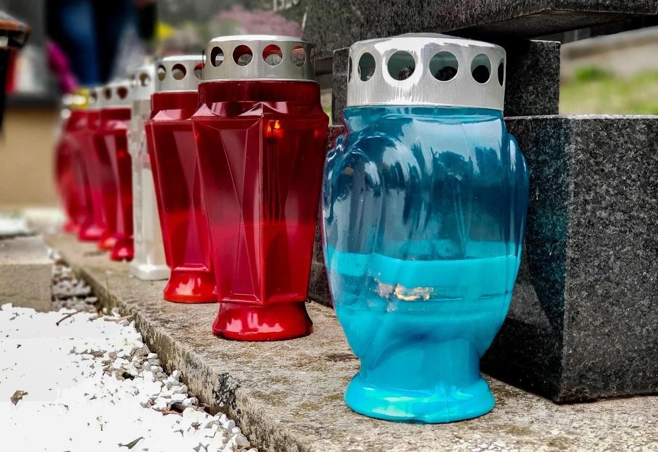 Na mostarskom groblju Masline obilježeni 'Svi sveti'