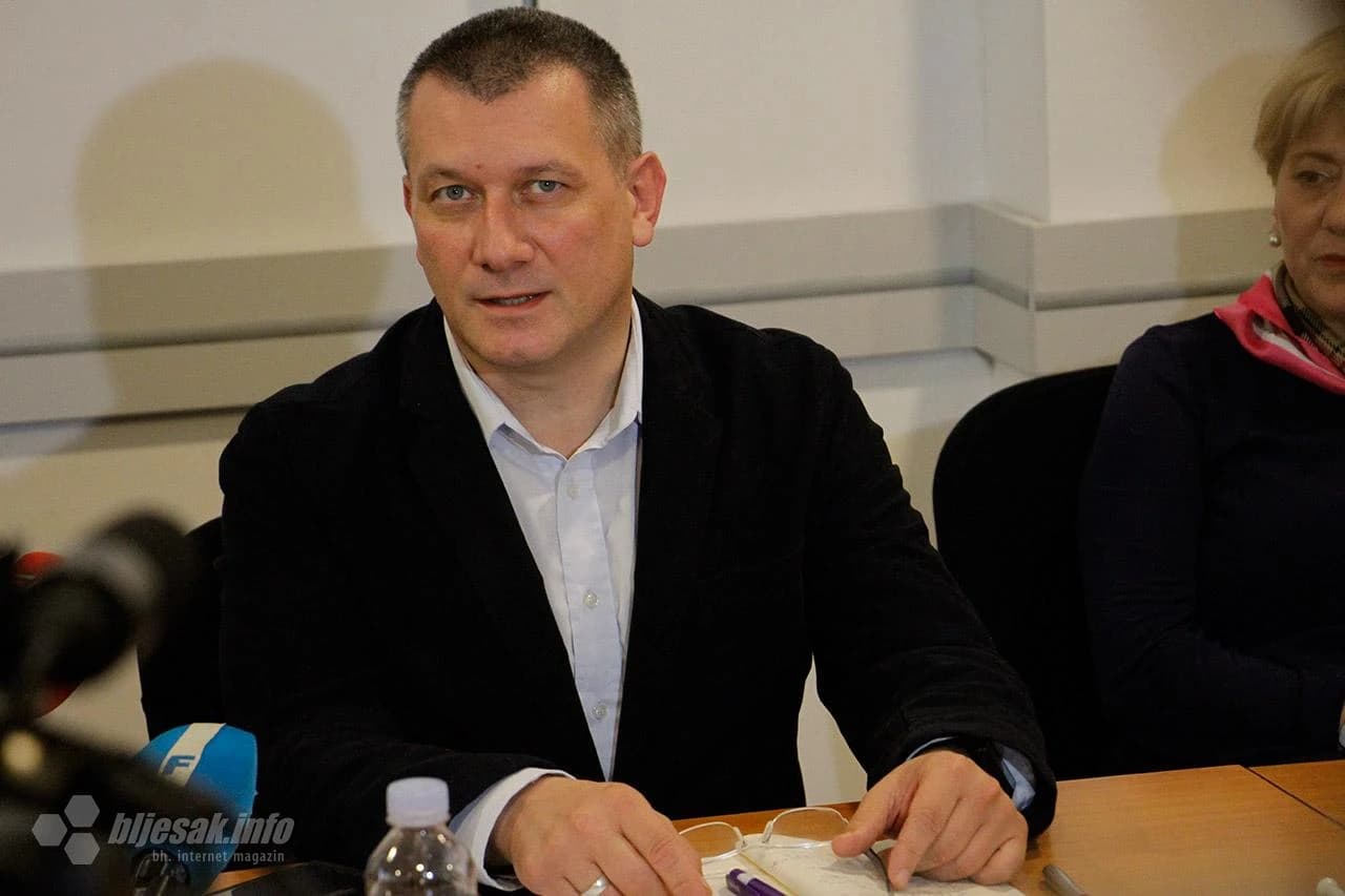 Cilj posjeta bio je sastanak predstavnika Udruženja doktora obiteljske medicine s predstavnicima Zavoda zdravstvenog osiguranja HNŽ radi razmjene iskustava 