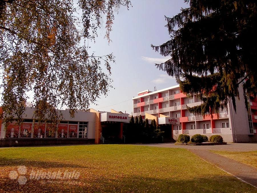 Hotel „Vitez“