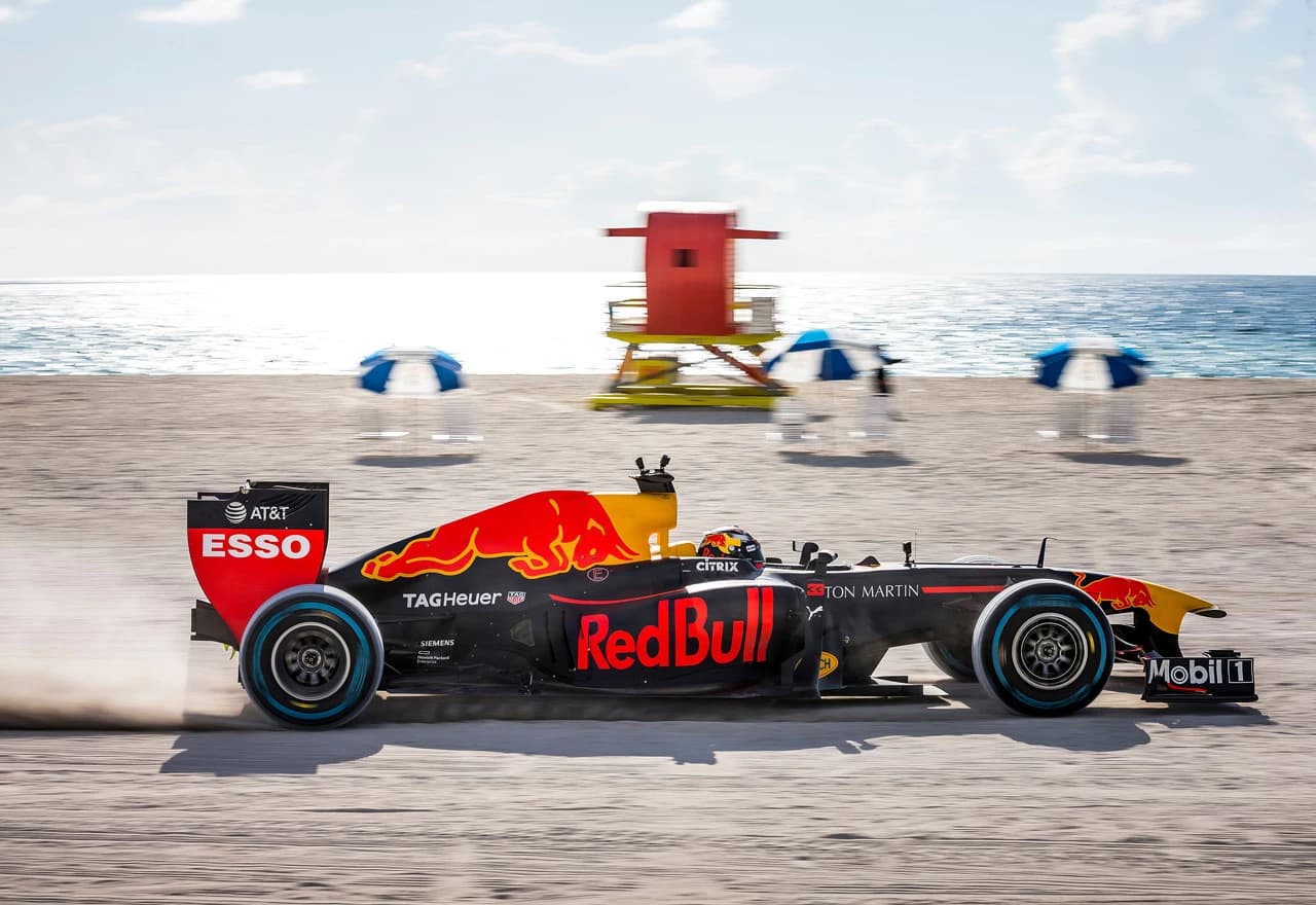 Putovanje kroz SAD u F1 bolidu