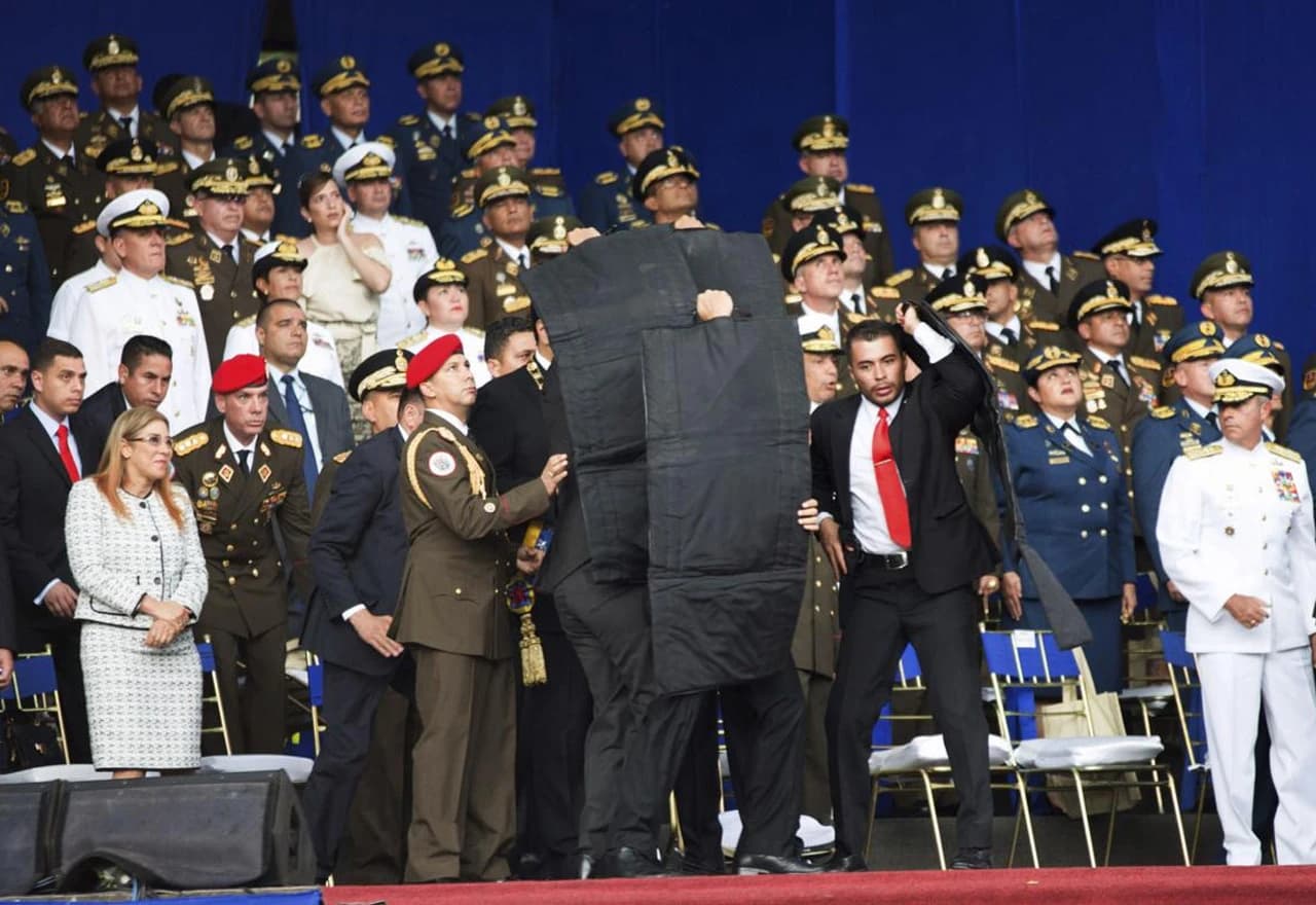 Madura su pokušali ubiti eksplozivom vezanim na dron