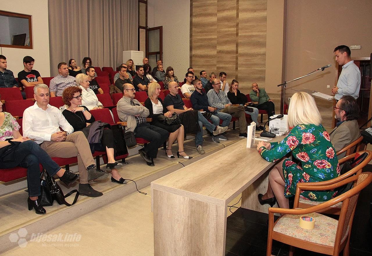 Knjiga ''Ubojstvo u Busovači'' predstavljena u Mostaru