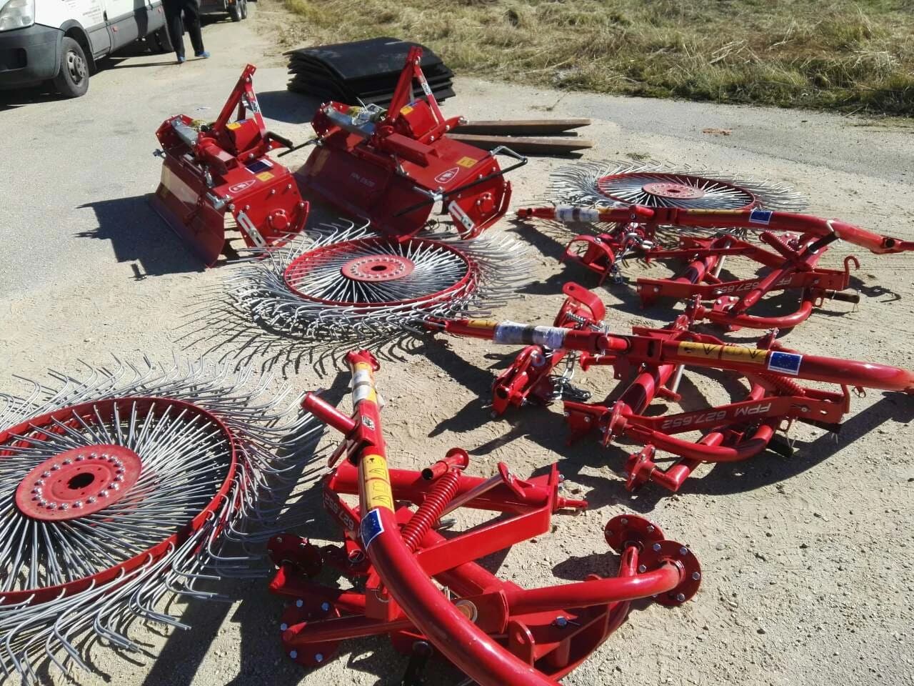 Donirana je poljoprivredna mehanizacija