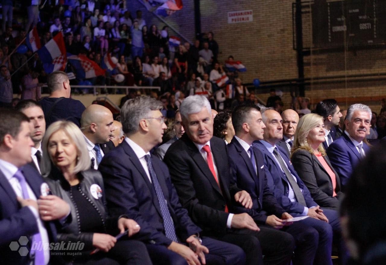 Plenković podržao Čovića u Mostaru