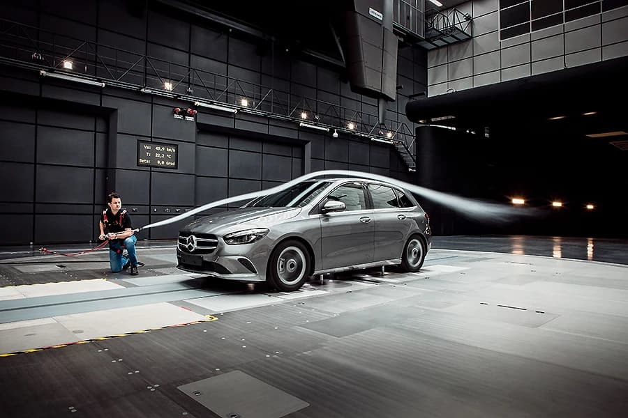 Mercedes-Benz predstavio potpuno novu B-klasu u Parizu 