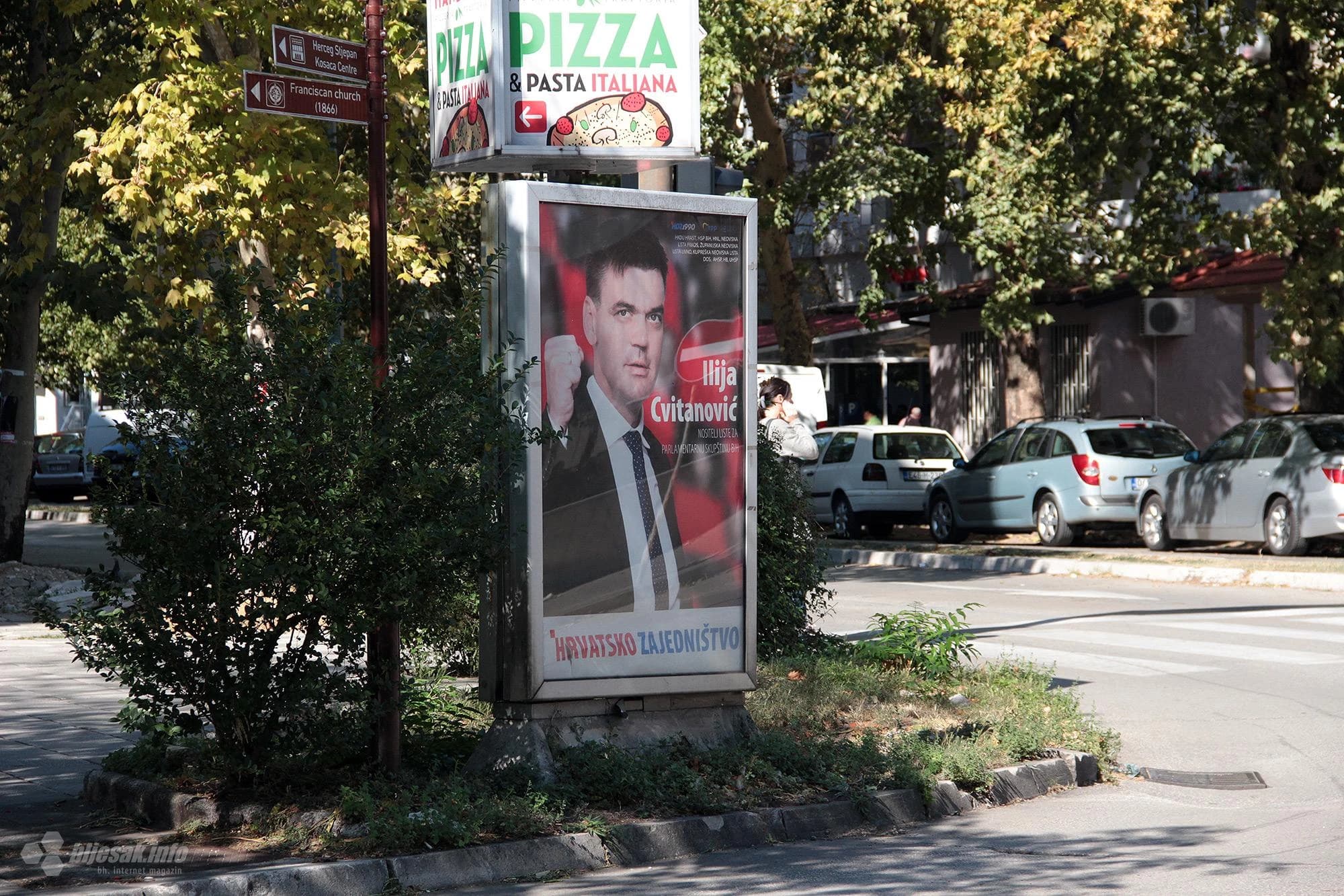 Predizborni plakati u Mostaru