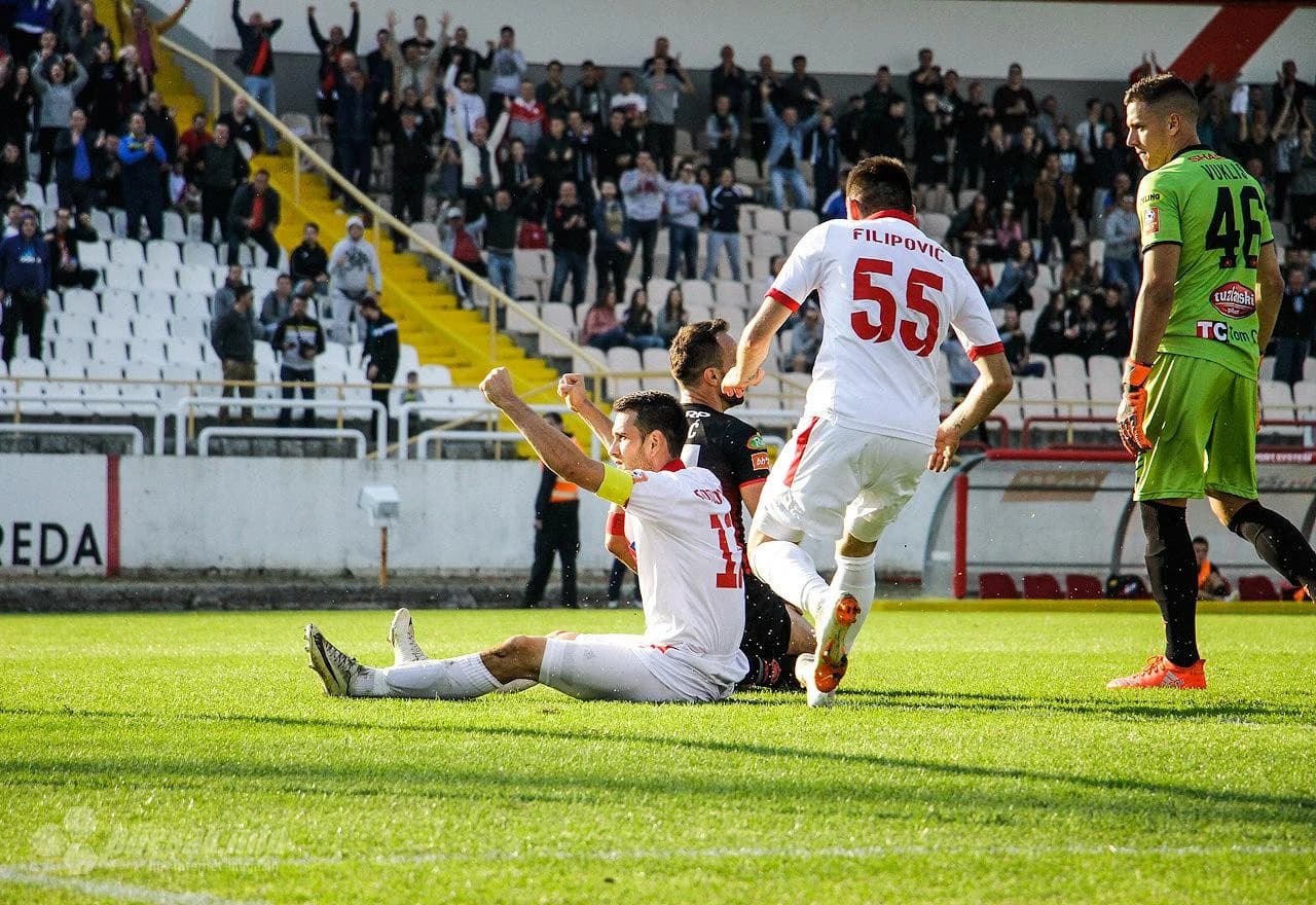 Ognjen Todorović slavi pogodak