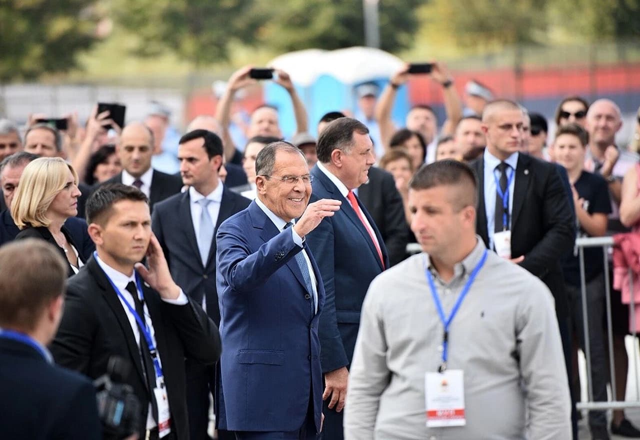 Rusija se ne mješa u unutarnje odnose BiH