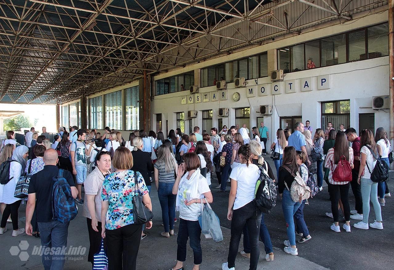 Posjetitelji iz Zenice i Sarajeva akademskim vlakom stigli u Mostar