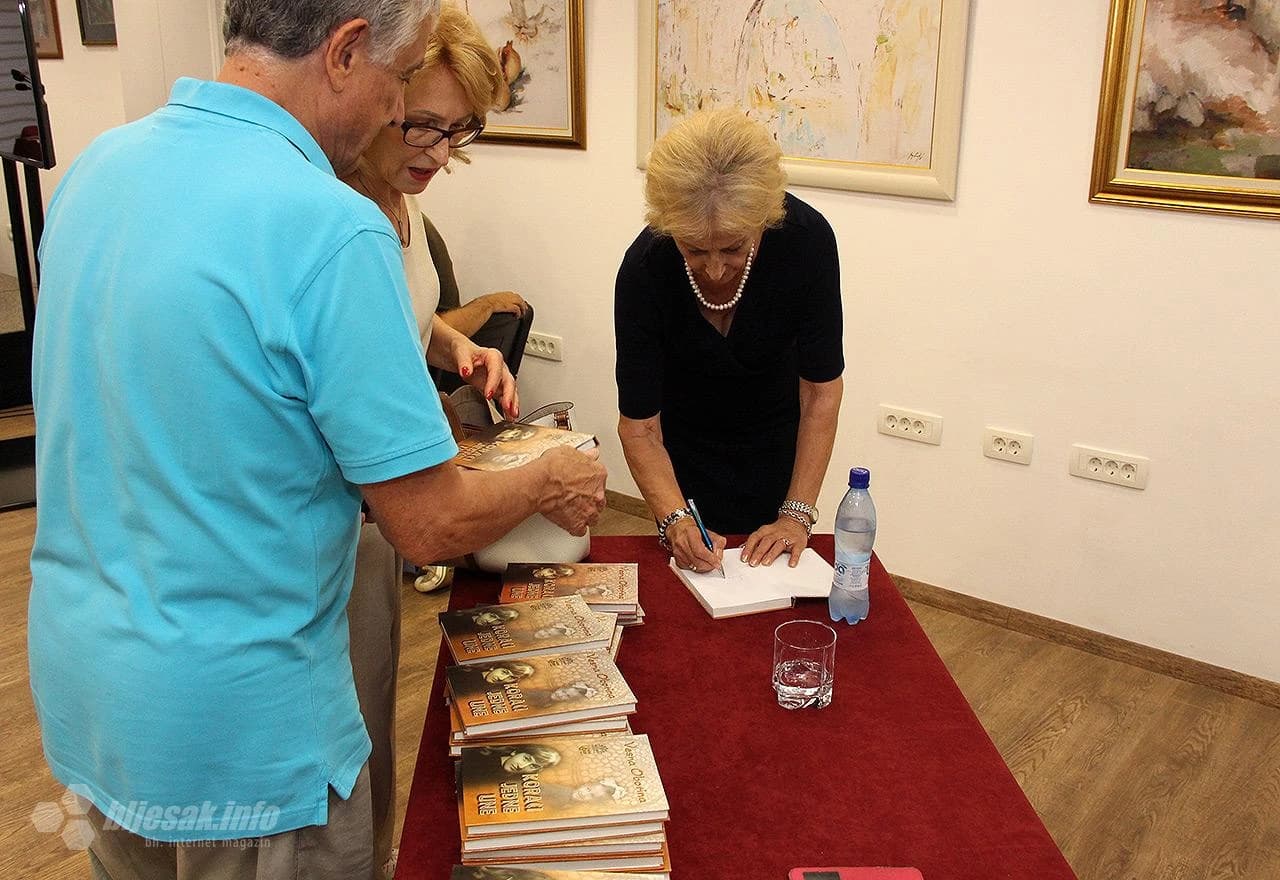 Detalj s promocije knjige Koraci jedne Une