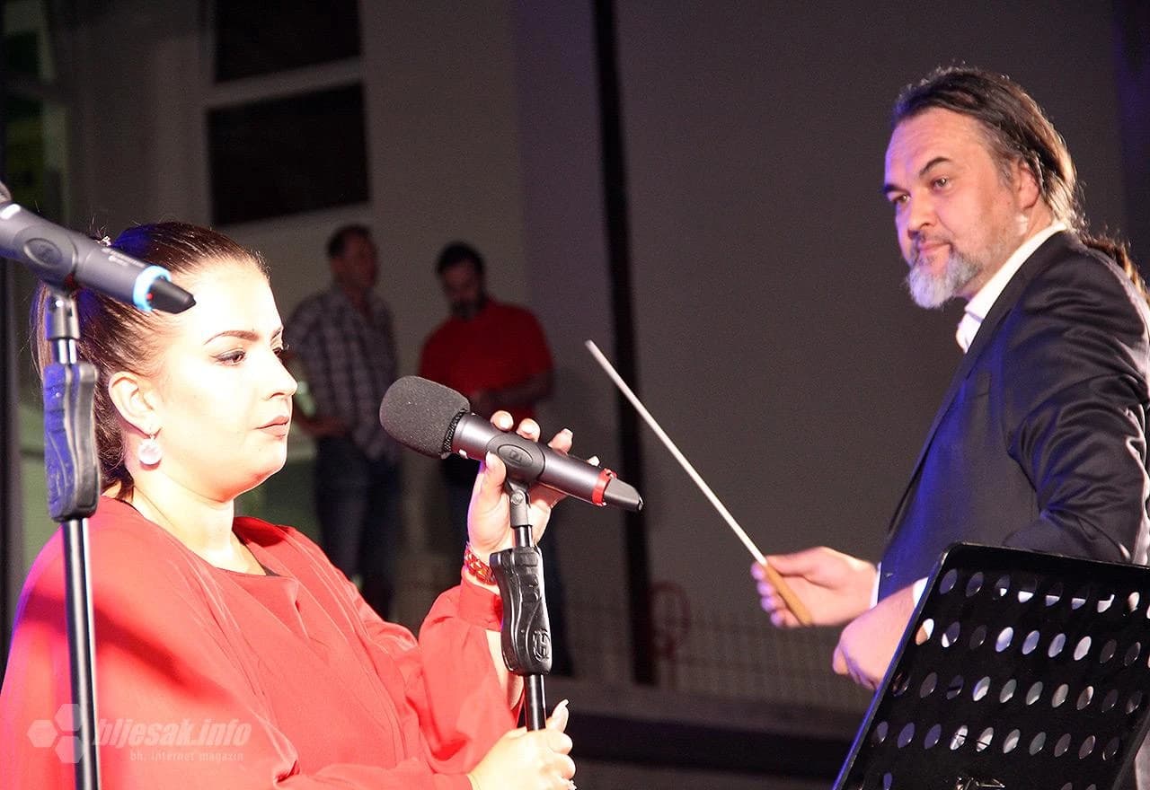 Detalj s koncerta povodom nove 1440. hidžretske godine