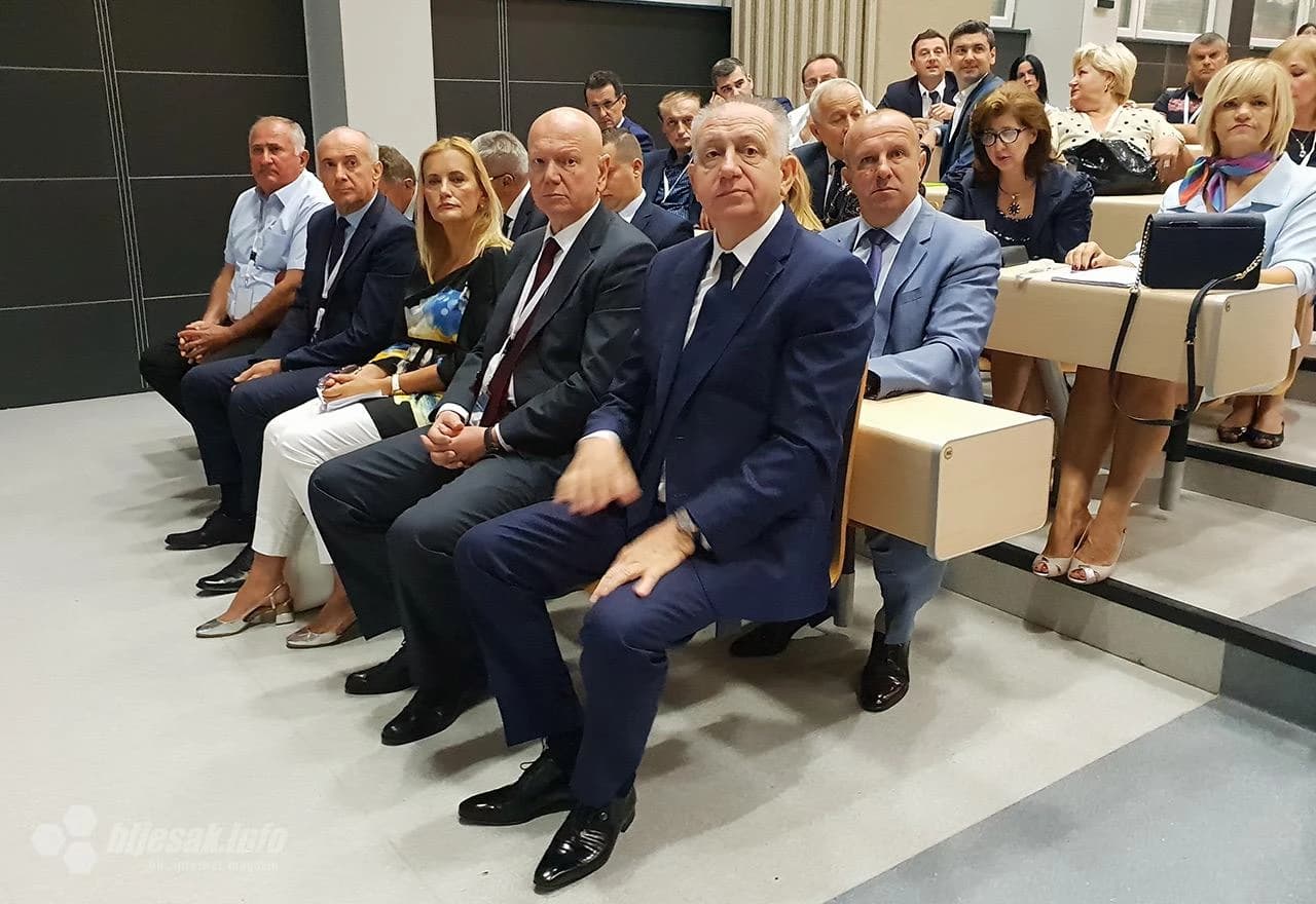 Konferencija "Razvoj zdravstva u FBiH - Perspektive"