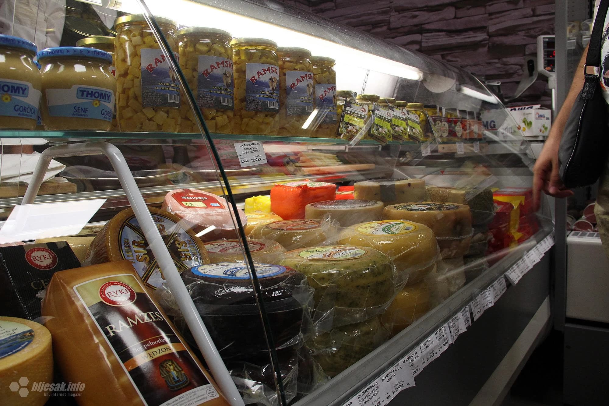 Trgovina delikatesa Mr. Roberto