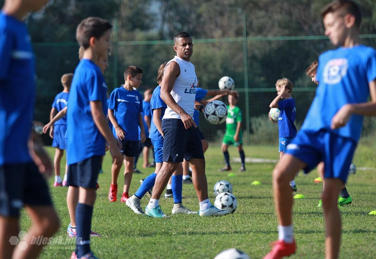 Wagner i Vlado Hrkać treniraju U-12 momčad Širokog Brijega