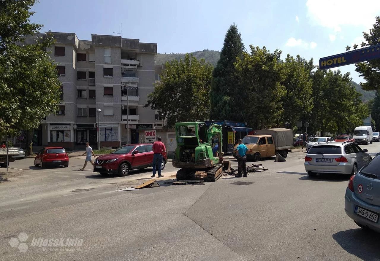 Radovi na krpljenju rupe