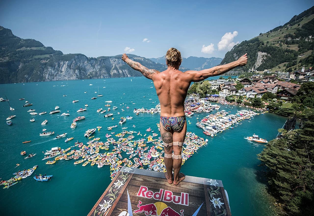 Red Bull Clifft Diving u Švicarskoj