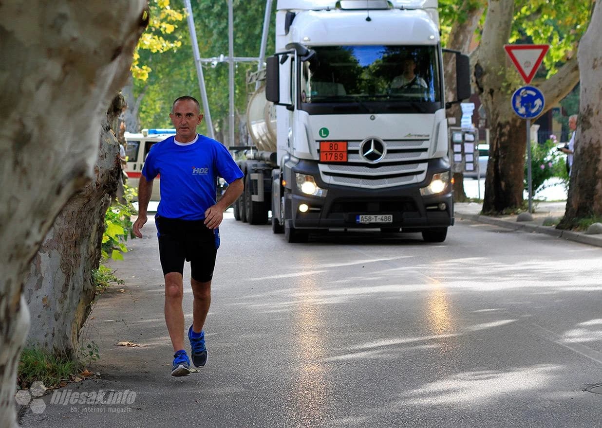 Aleksandar Aco Golo krenuo je na već tradicionalni ultra-maraton Mostar-Knin
