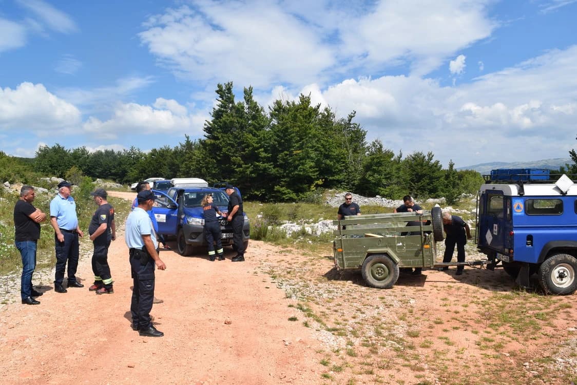 Akcija izmještanja i uništenja avionske bombe