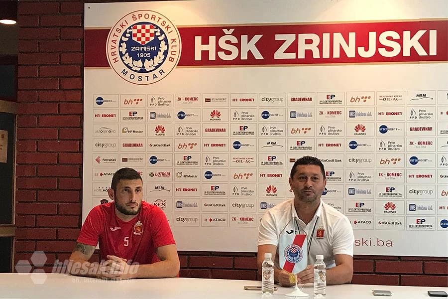 Kapetan Ryan Camilleri i trener Vallette Danilo Dončić