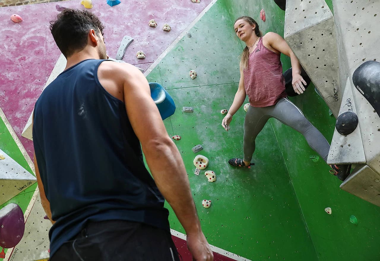 Daniel Ricciardo na penjanju