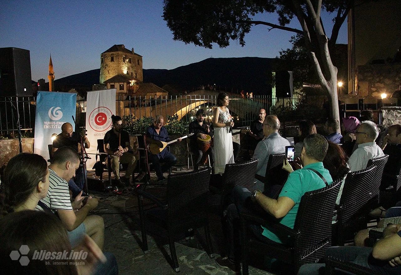 S održanog koncerta