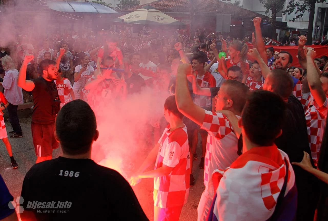 Veliki broj navijača pratio finale SP-a u Mostaru