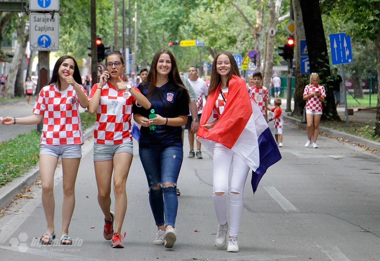 Veliki broj navijača pratio finale SP-a u Mostaru