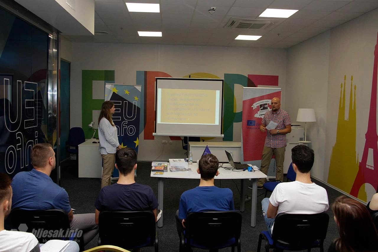 Erasmus+ info sat za mlade