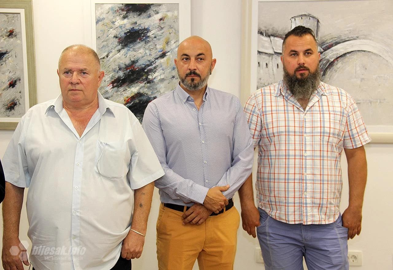 S otvaranja izložbe obitelji Jakirović