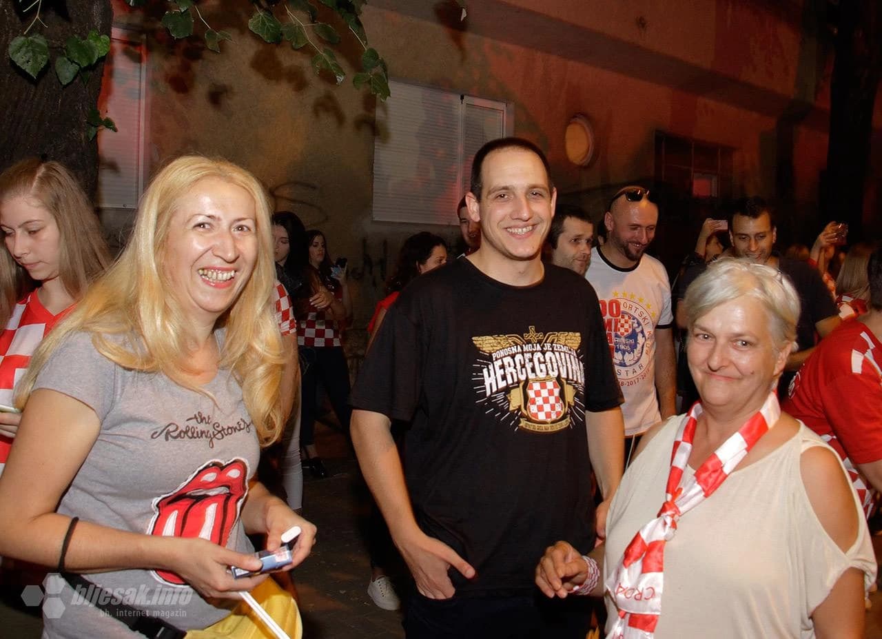 Veliko slavlje u Mostaru nakon pobjede 'Vatrenih' protiv Engleske 