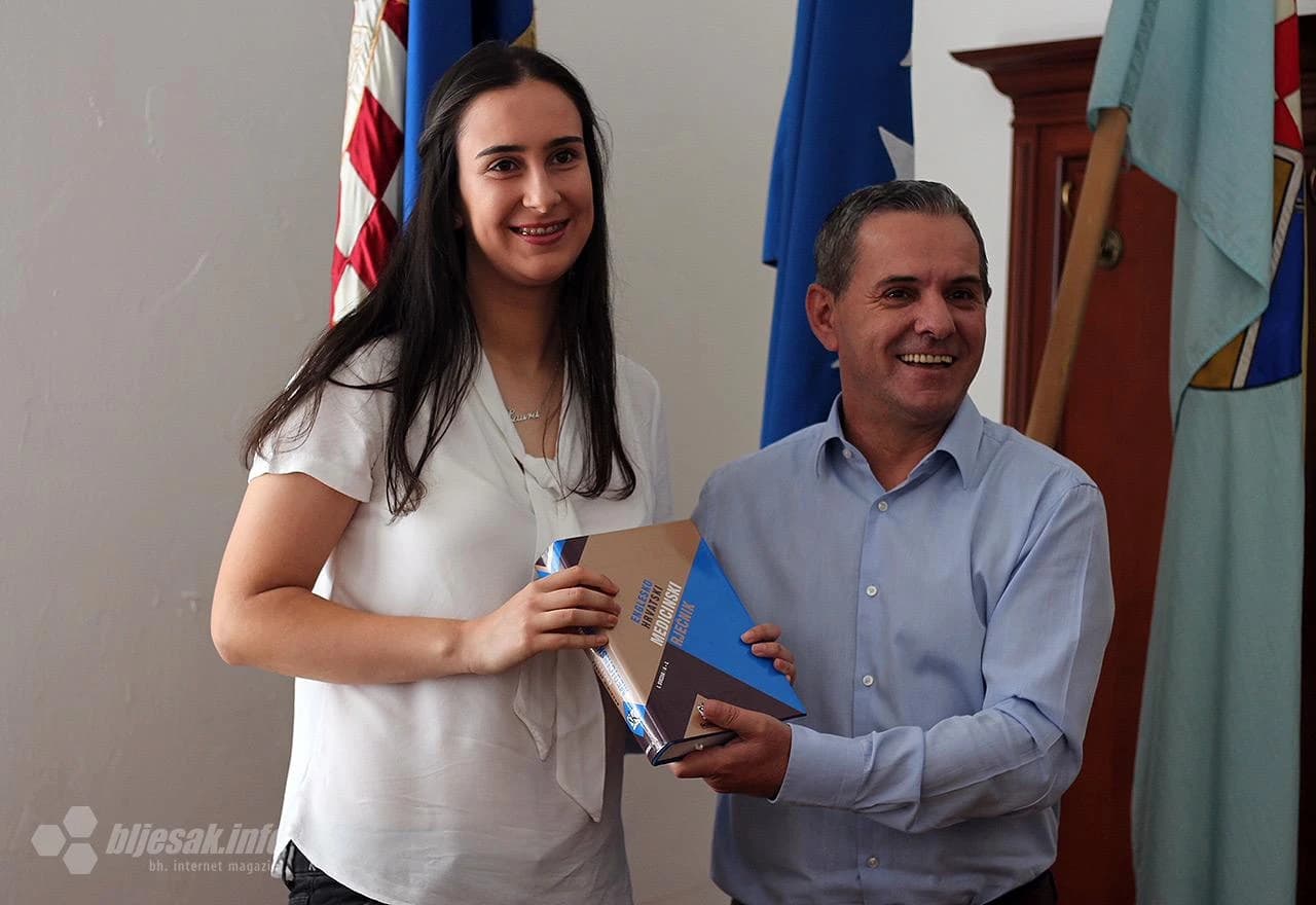 Najbolji učenici Čapljine na prijemu kod načelnika