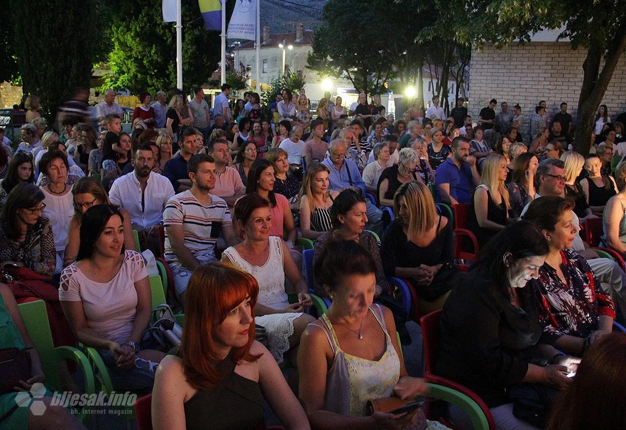 Večer sa Sergejom Trifunovićem