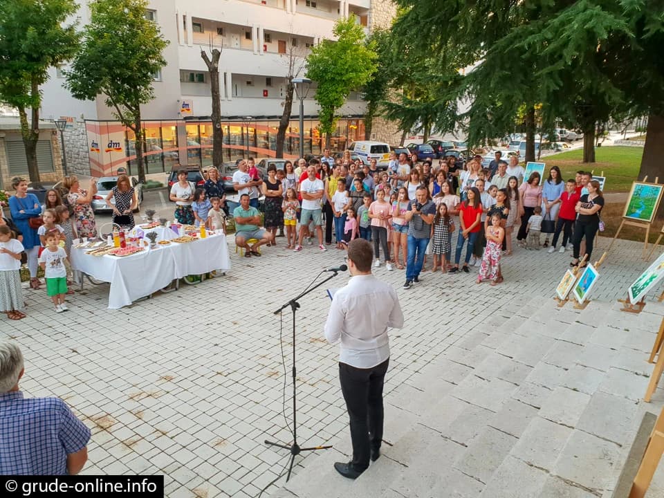 Izložba slikara amatera u Grudama