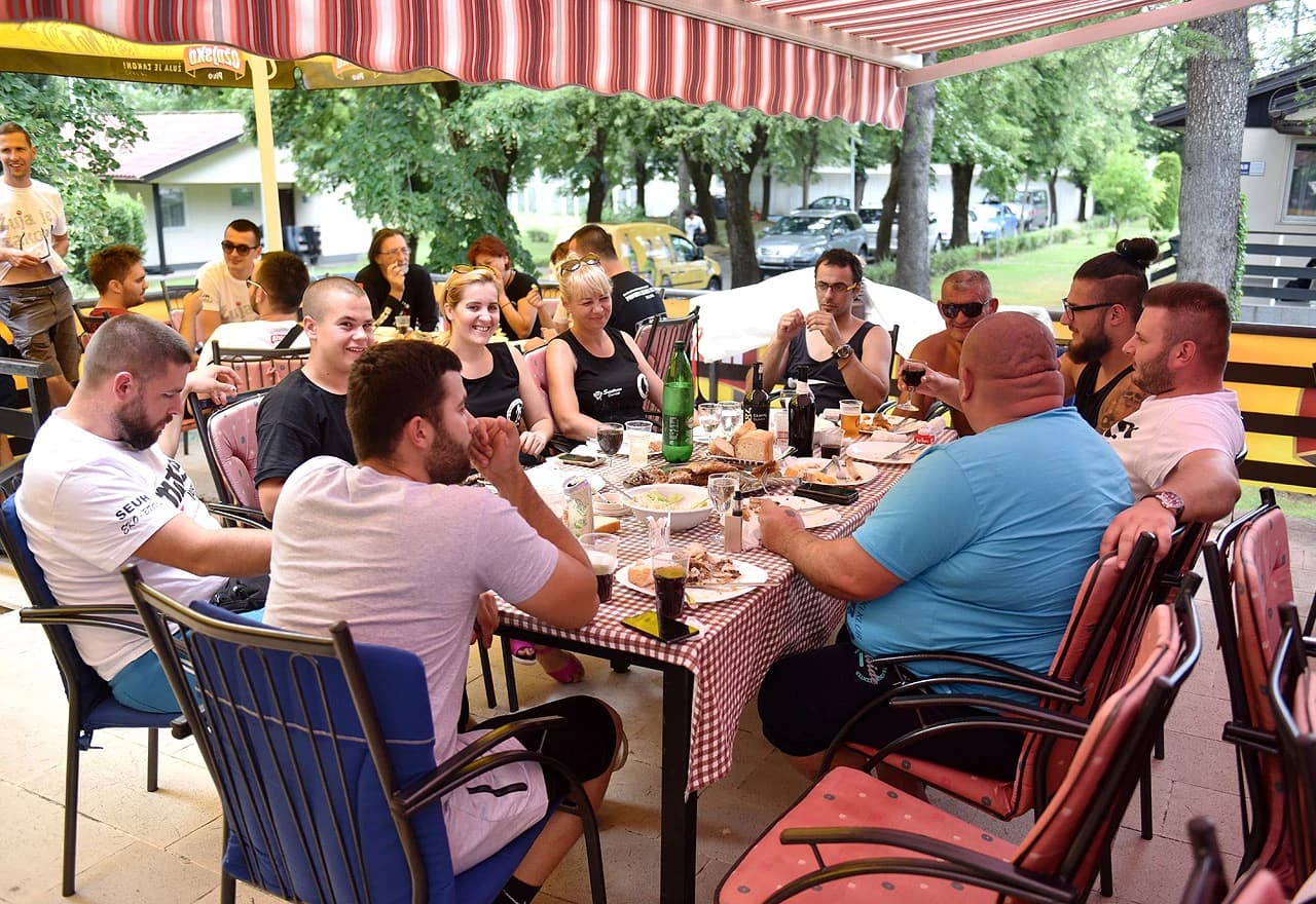 Ekološka akcija čišćenja korita i priobalja rijeke Bune