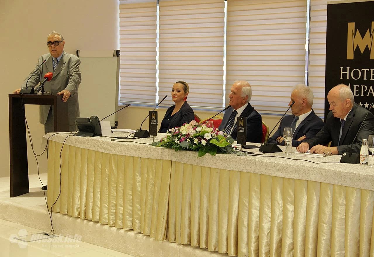 Svečaana sjednica Hrvatske Akademije za znanost i umjetnost u BiH