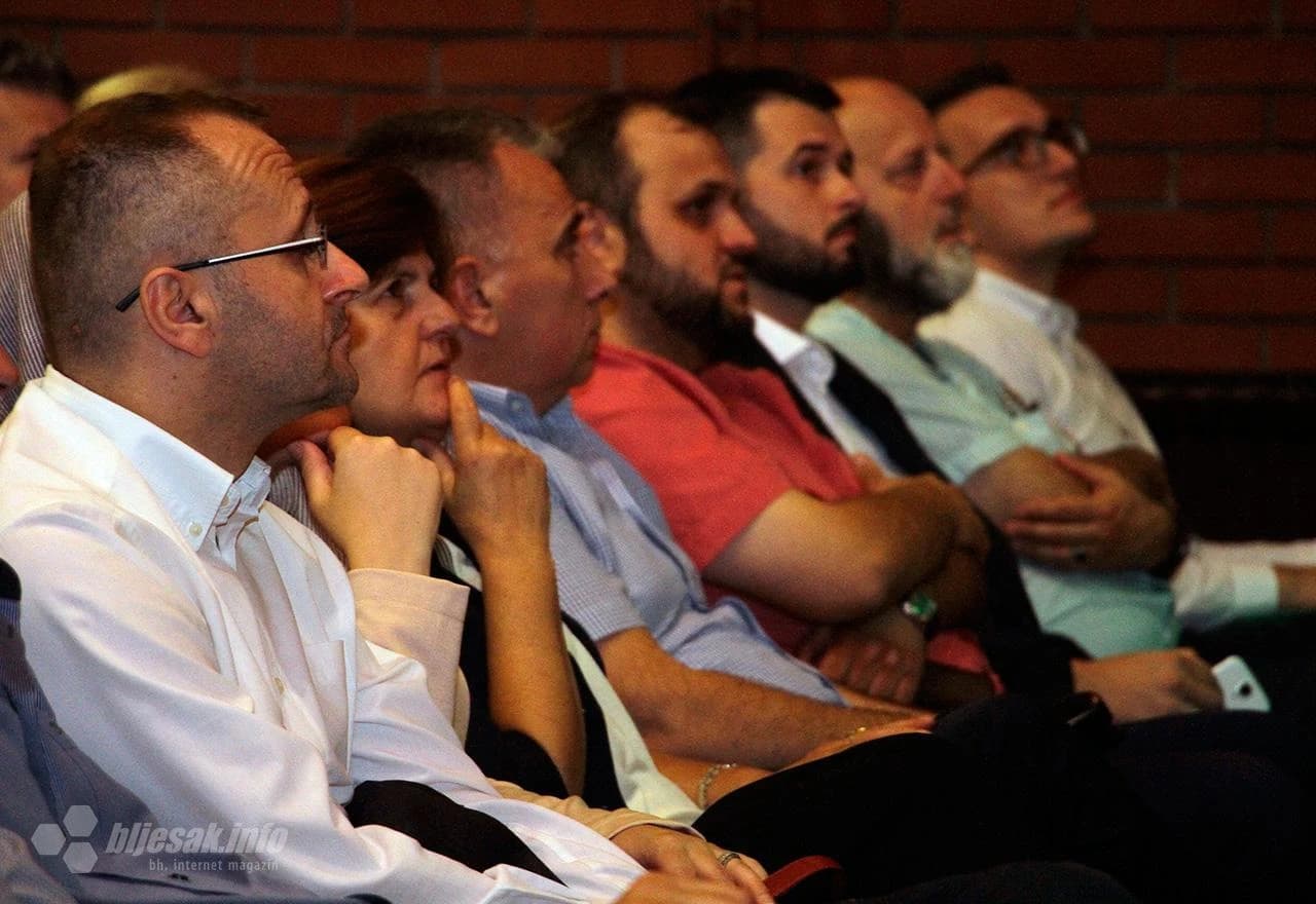  Najmlađi uljepšali ramazanski koncert