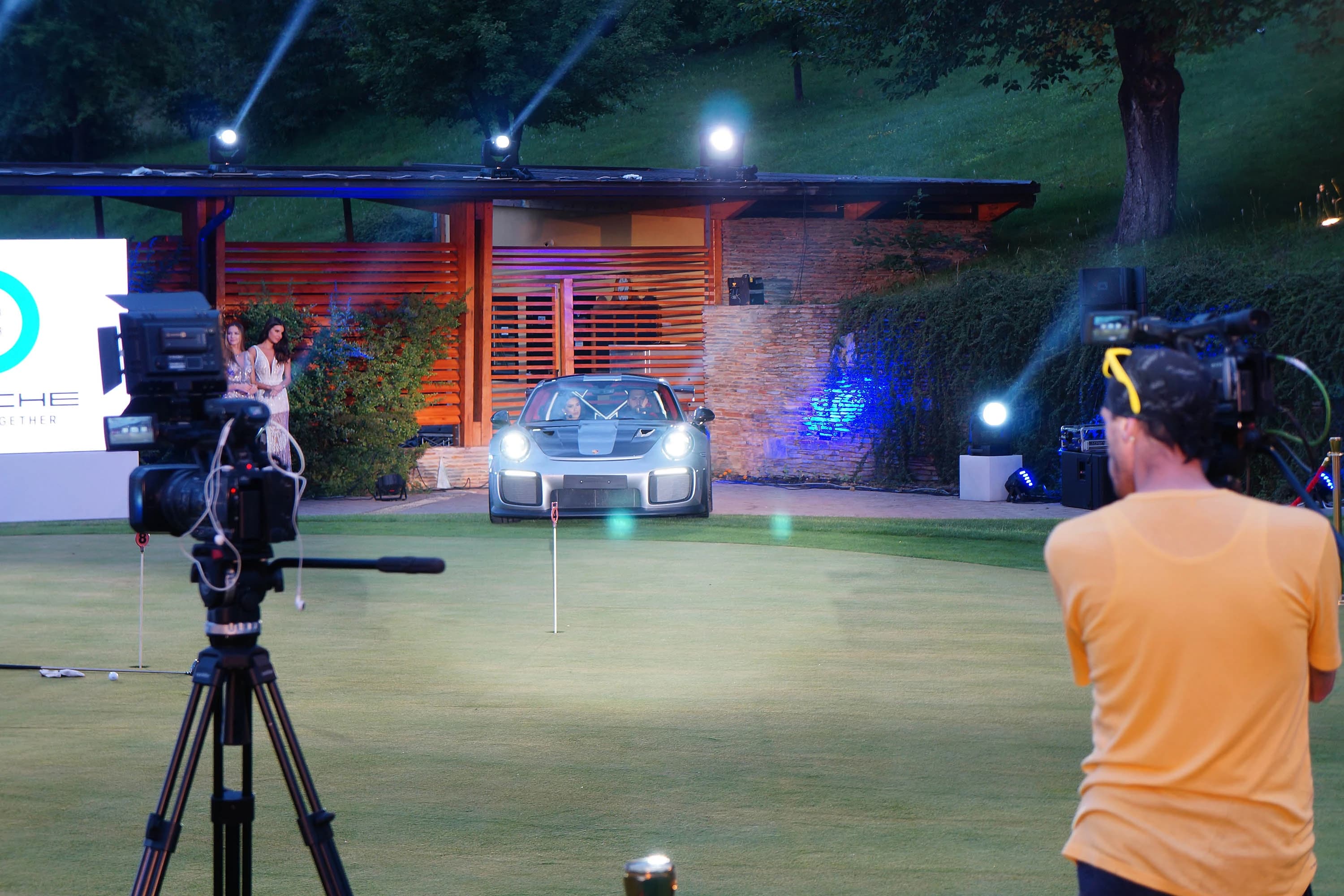 Večer glamura povodom 70 godina postojanja marke Porsche